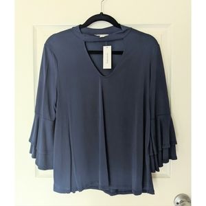 ❇️NWT❇️ Francesca's Flutter Sleeve Blouse